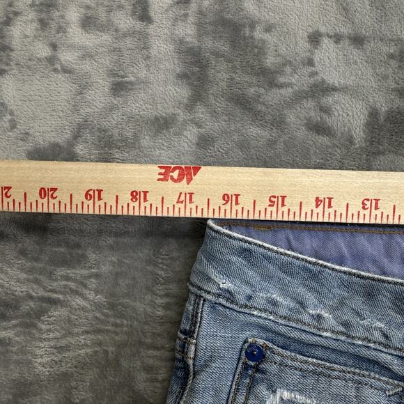 Gap 1969 Easy Straight Distressed Jeans Women's Size 29 Light Faded Blue‎ - Picture 6 of 9